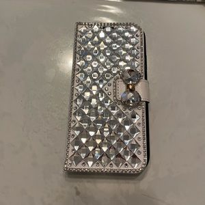 I phone 11 case with rhinestones